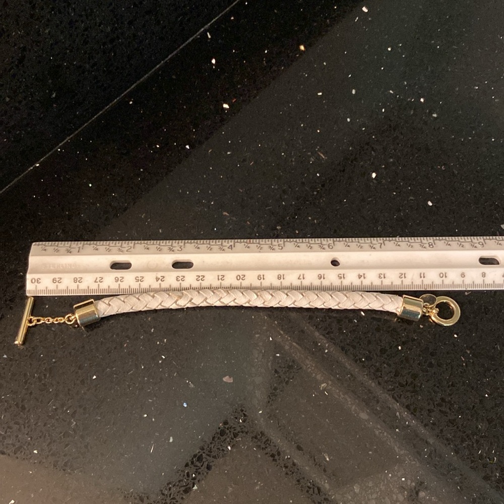 Talbots Cream Leather Goldtone Toggle Bracelet - Picture 6 of 6